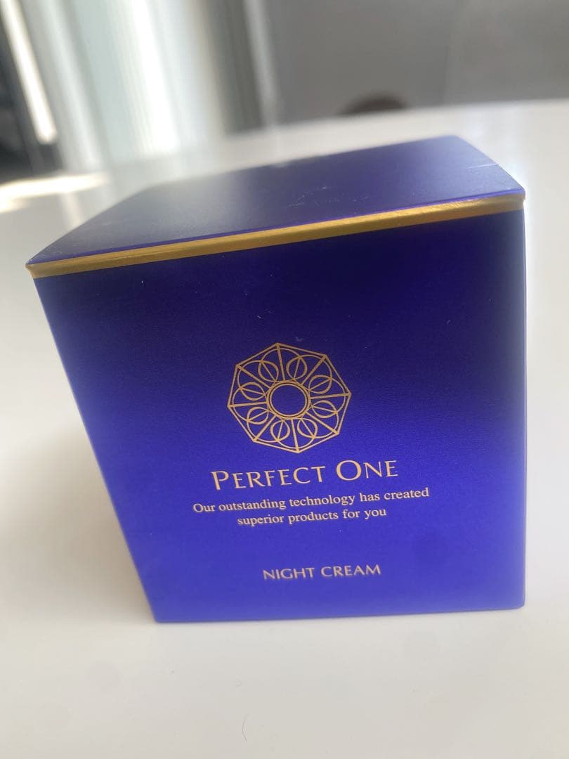 Perfect One SPナイトクリーム 33g 未開封