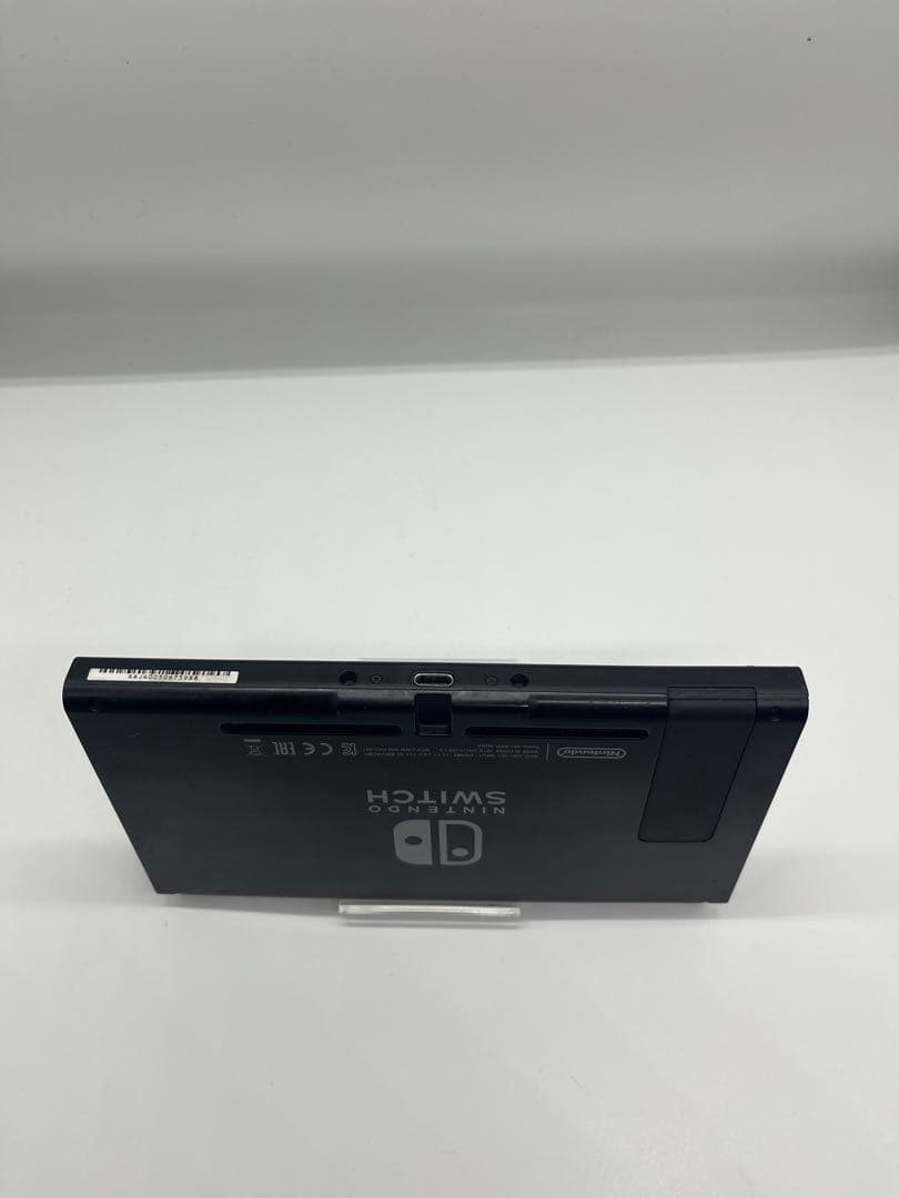 Nintendo Switch 本体 赤/青Joy-Con付き　2台目セット