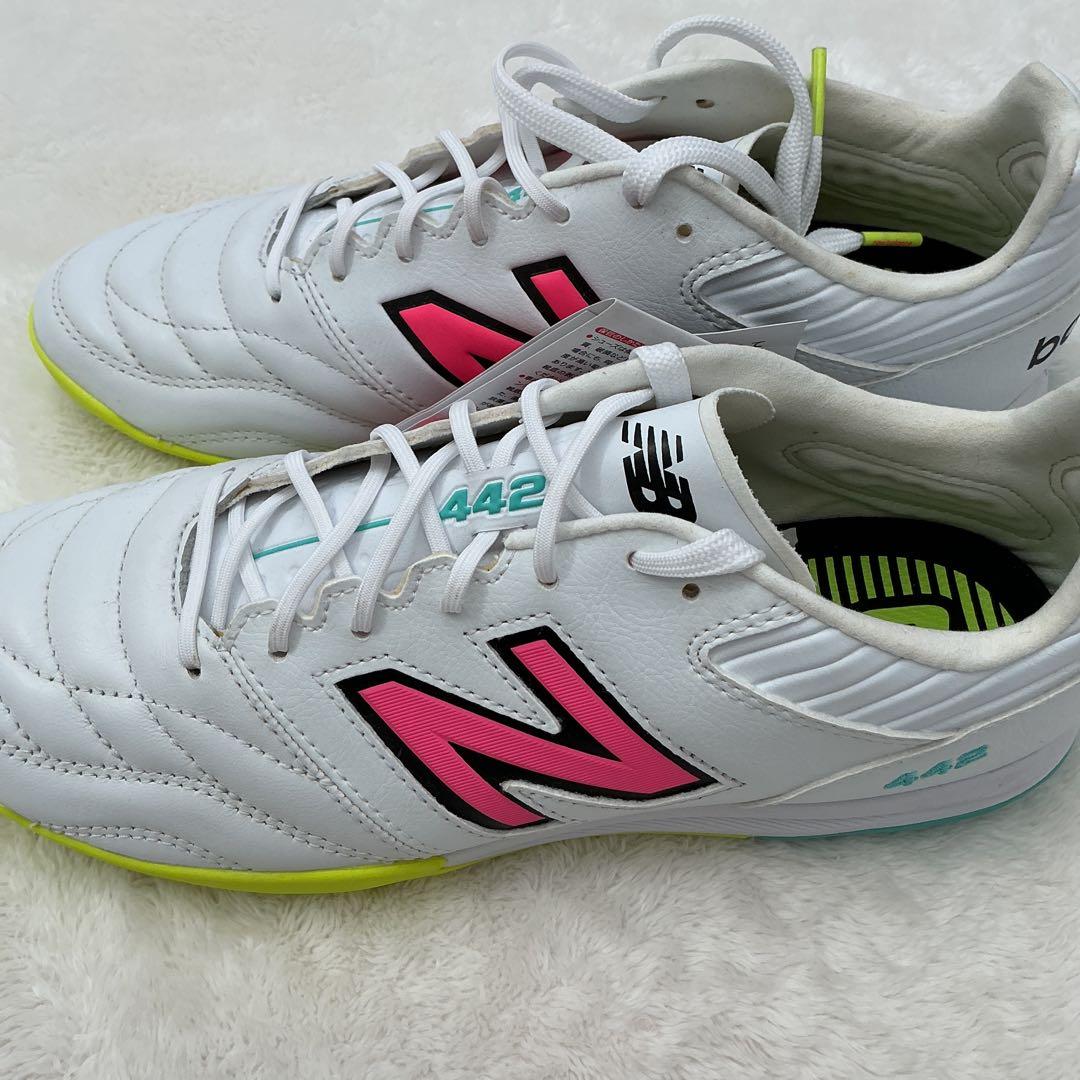New Balance 442 サッカーシューズ ホワイト/ピンク/イエロー新品