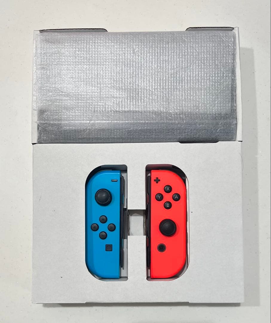 Nintendo Switch 本体セット 動作確認済み 箱ダメージあり