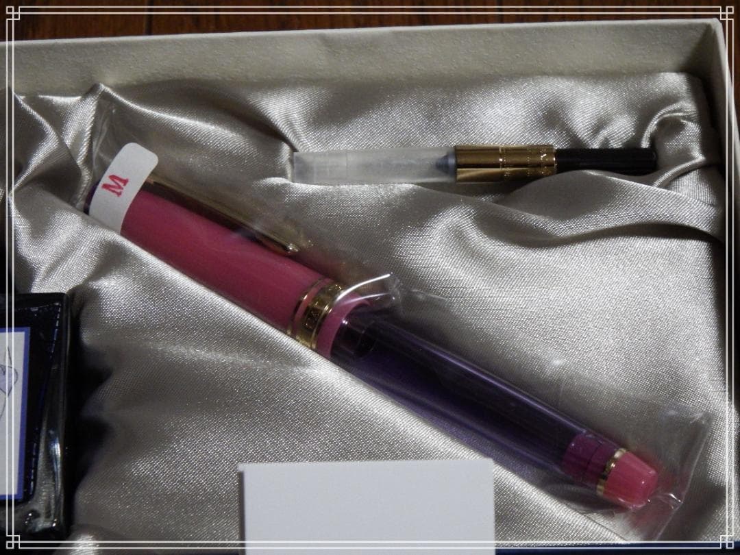 【新品】セーラー 万葉ペン Rabbit Ear Iris 万年筆 M インク付