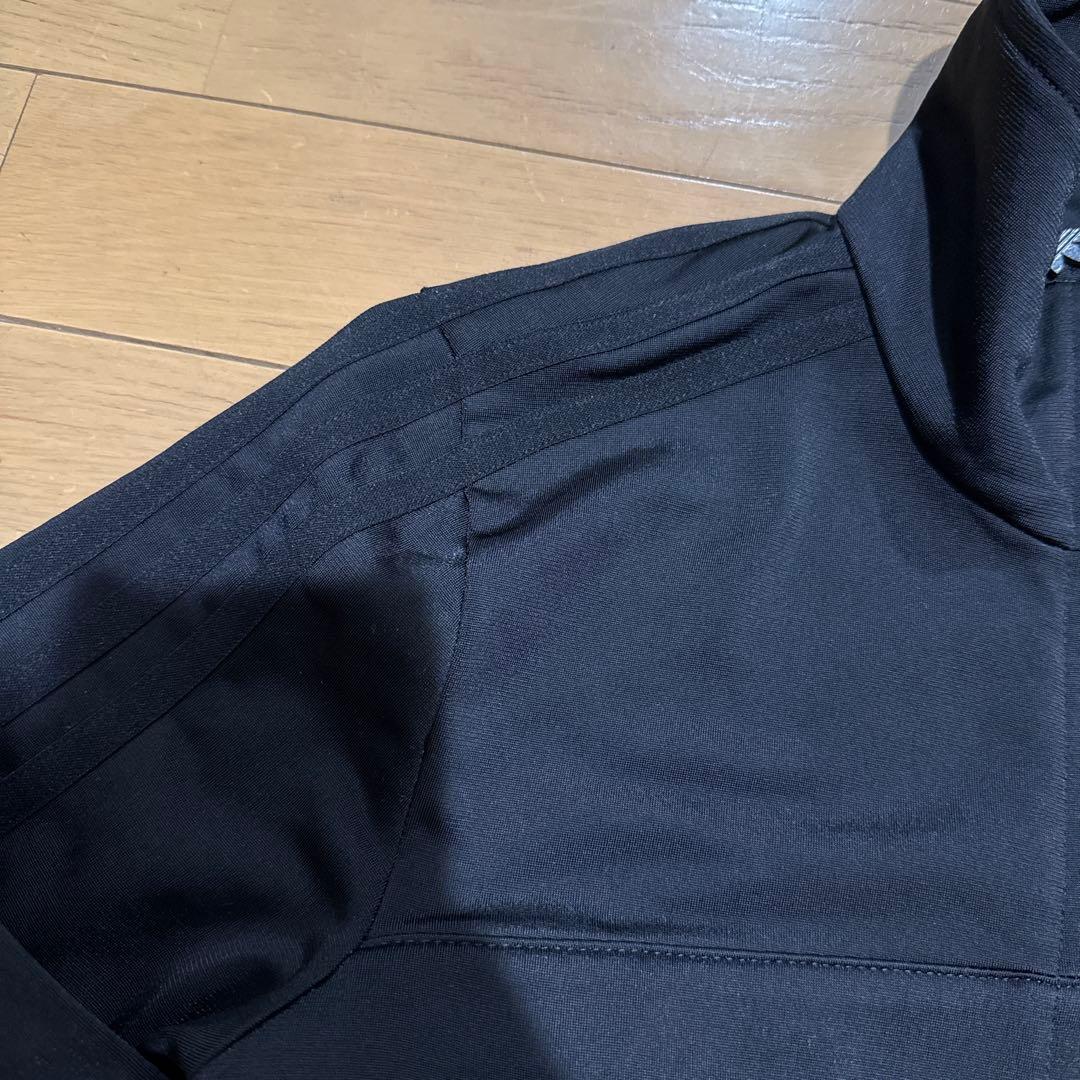 adidas アディダス　クロップド丈ジャケット
