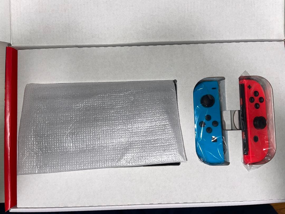 Nintendo Switch + 256gs micro sdカード