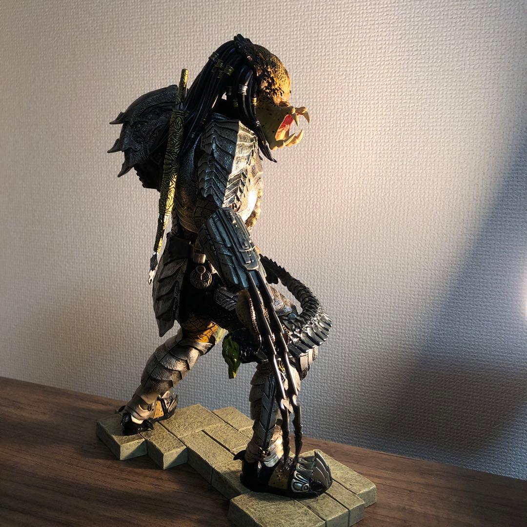 AVP プレデター フィギュア 約30cm