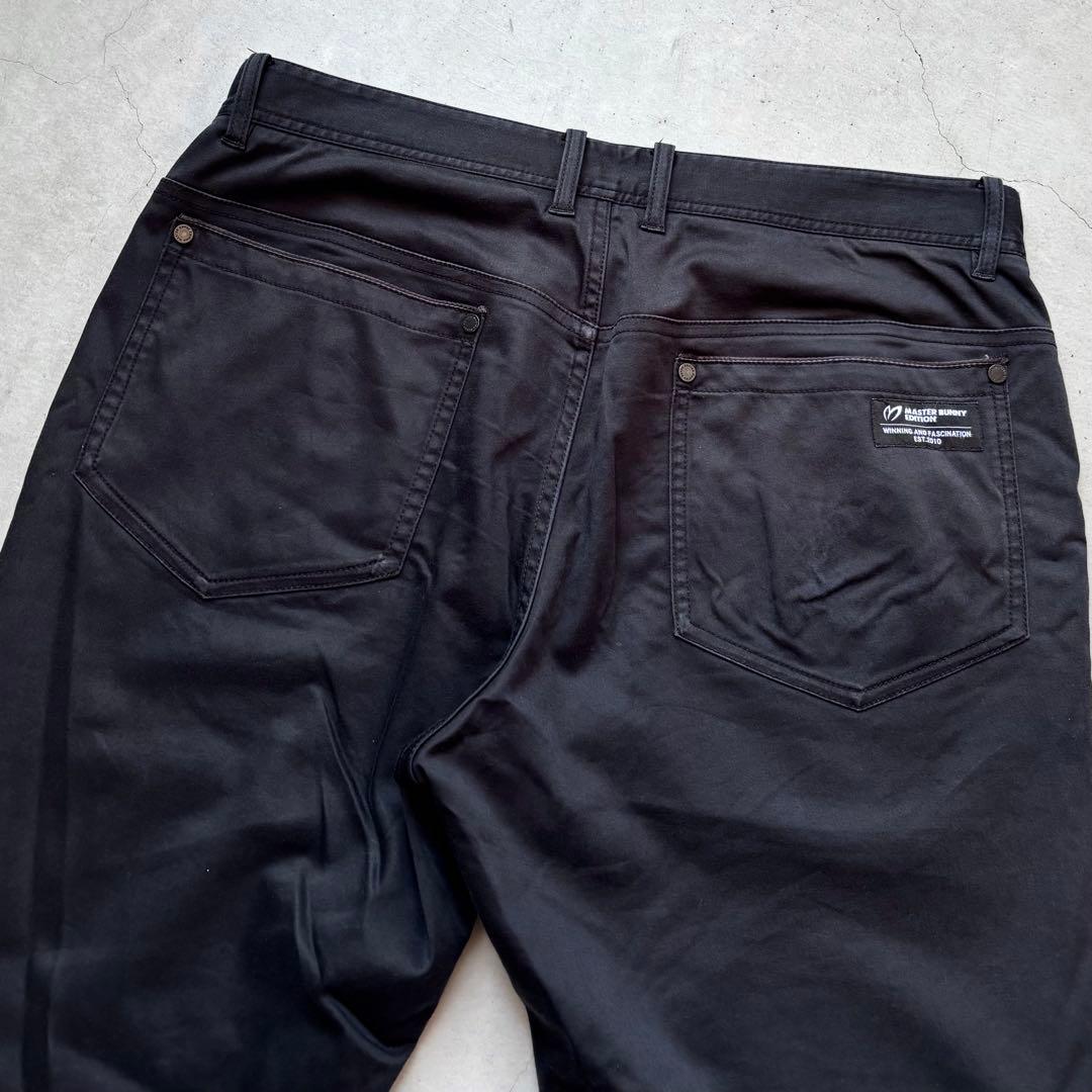 マスターバニーエディション ストレッチロングパンツ ロゴ メンズ5 黒 ゴルフ