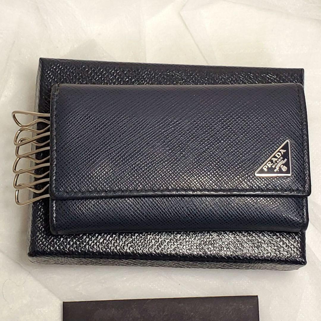 PRADA プラダ ネイビー レザー キーケース 三角ロゴ ６連 付属あり
