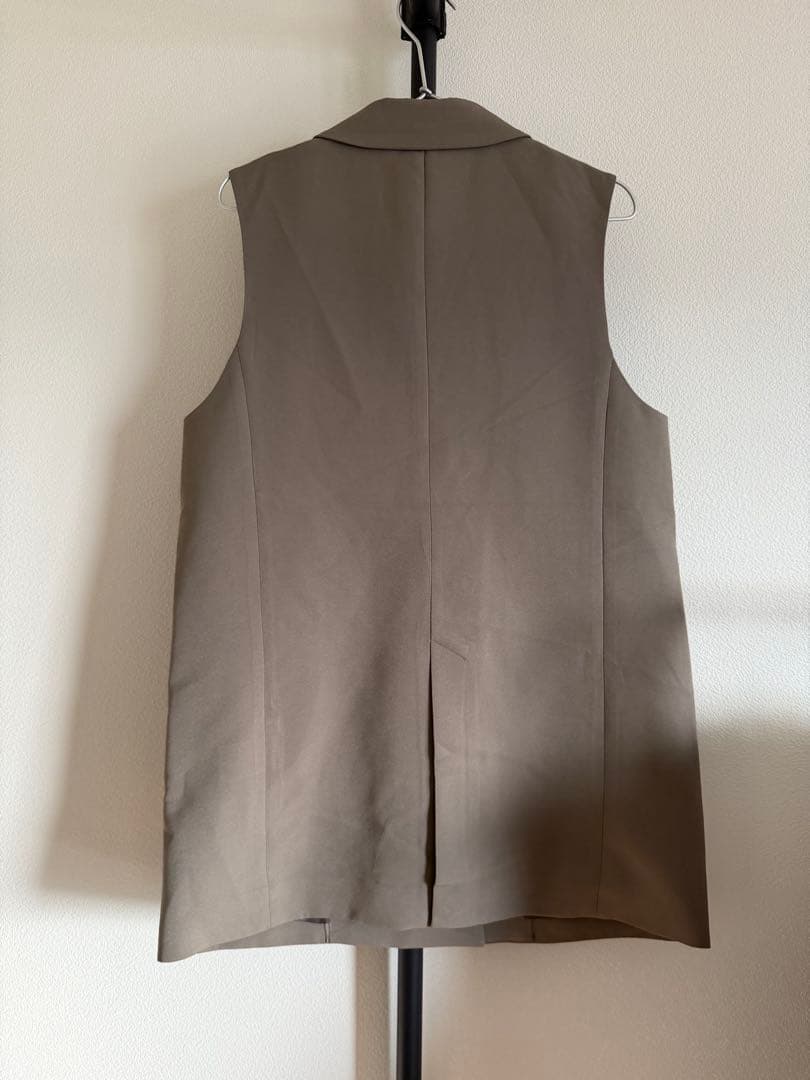 【新品・タグ付き】 LEPSIM Wクロスダブルジレ