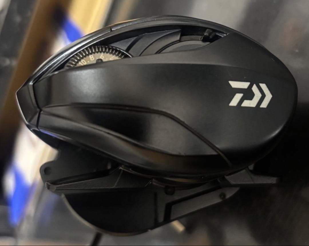ふ*ん様 ダイワ スティーズ A2 TW 1000XH 本体のみ メンテナンス済