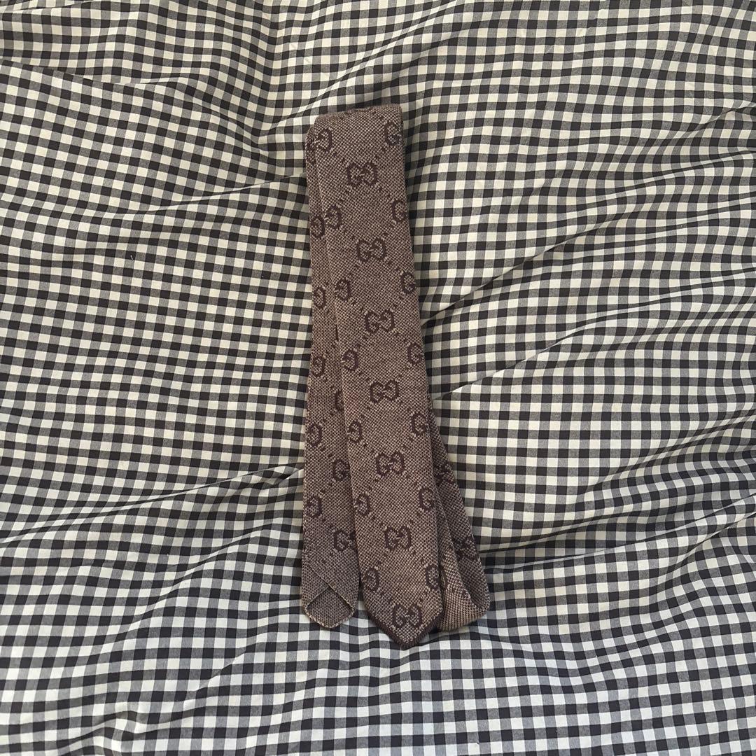 GUCCI ブラウン ネクタイ　ニット