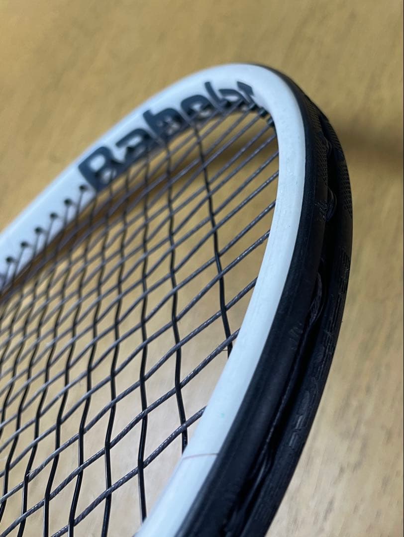 美品　Babolat Pure Strike VS バボラ　ピュアストライクVS