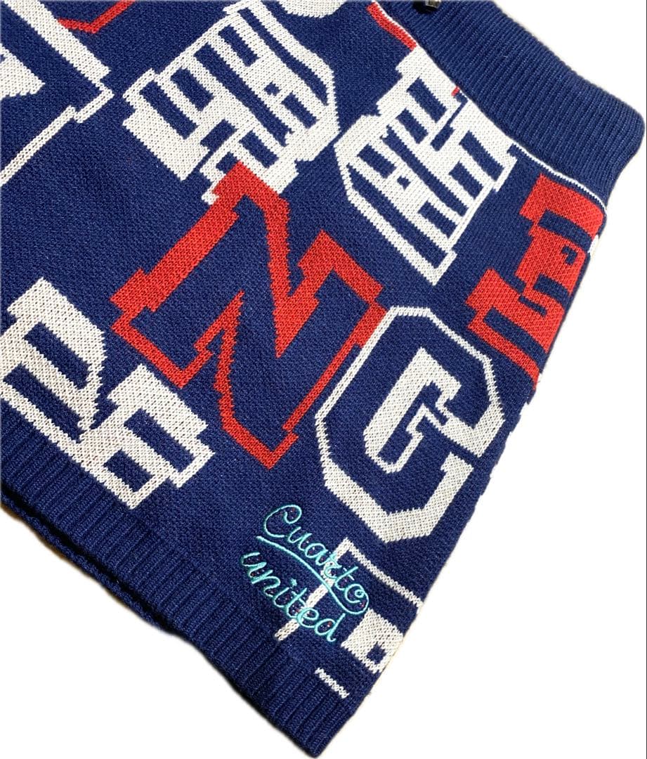 Cuarto Unitedニットセーターとスカートセットアップ