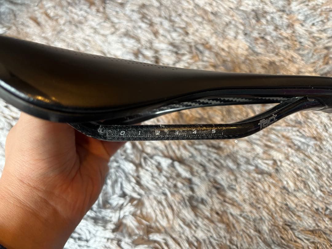 S-Works Powerサドル 160g/143mm