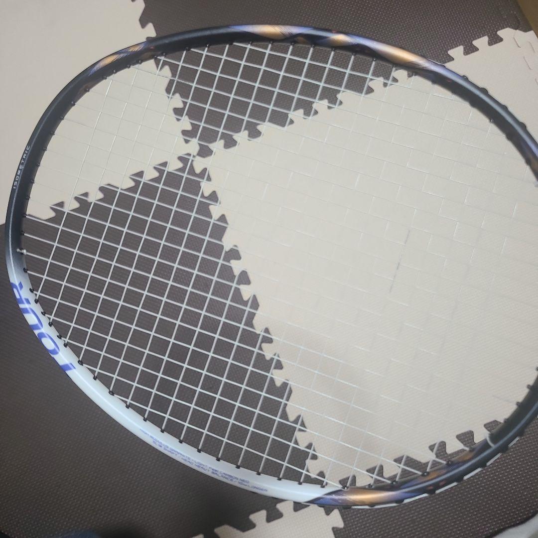 YONEXASTROX 77 TOUR限定カラー バドミントンラケット 4UG6