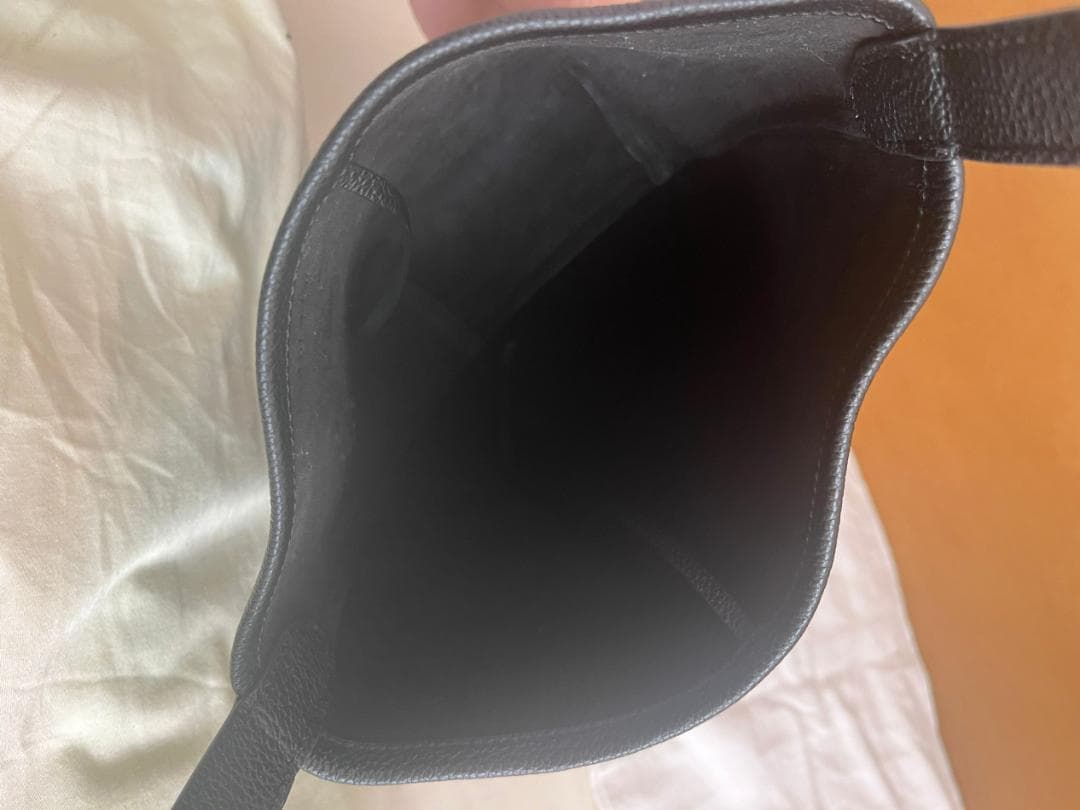 女性情報誌 THE ROW Small N/S Park Tote BLACK
