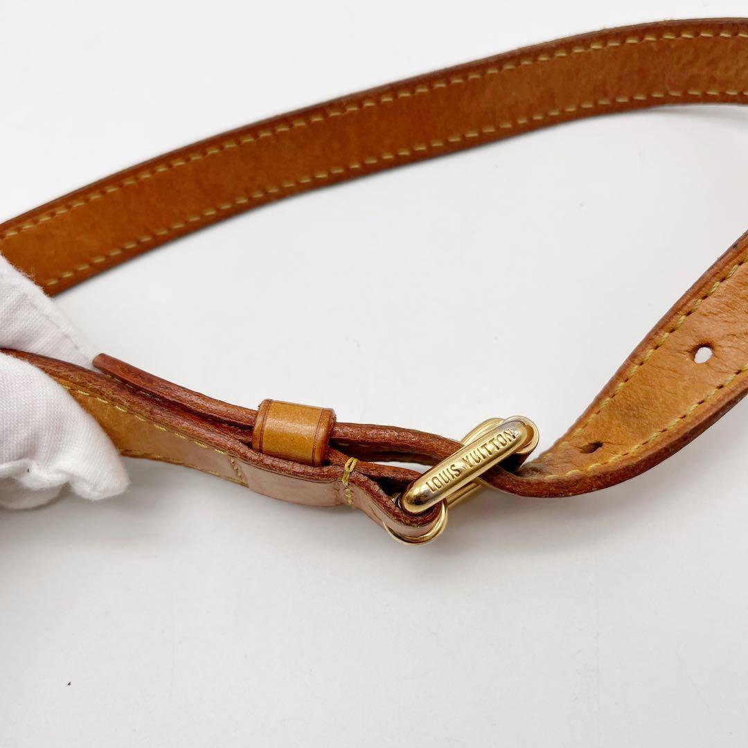 ルイヴィトン　ヌメ革　ショルダーストラップ 約70㎝　イニシャル刻印あり