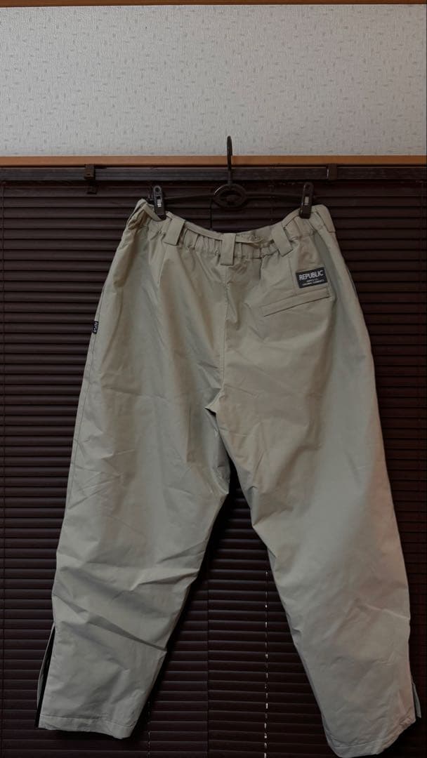 REPUBLIC & CO スノーボードウェア 23-24 上下セット