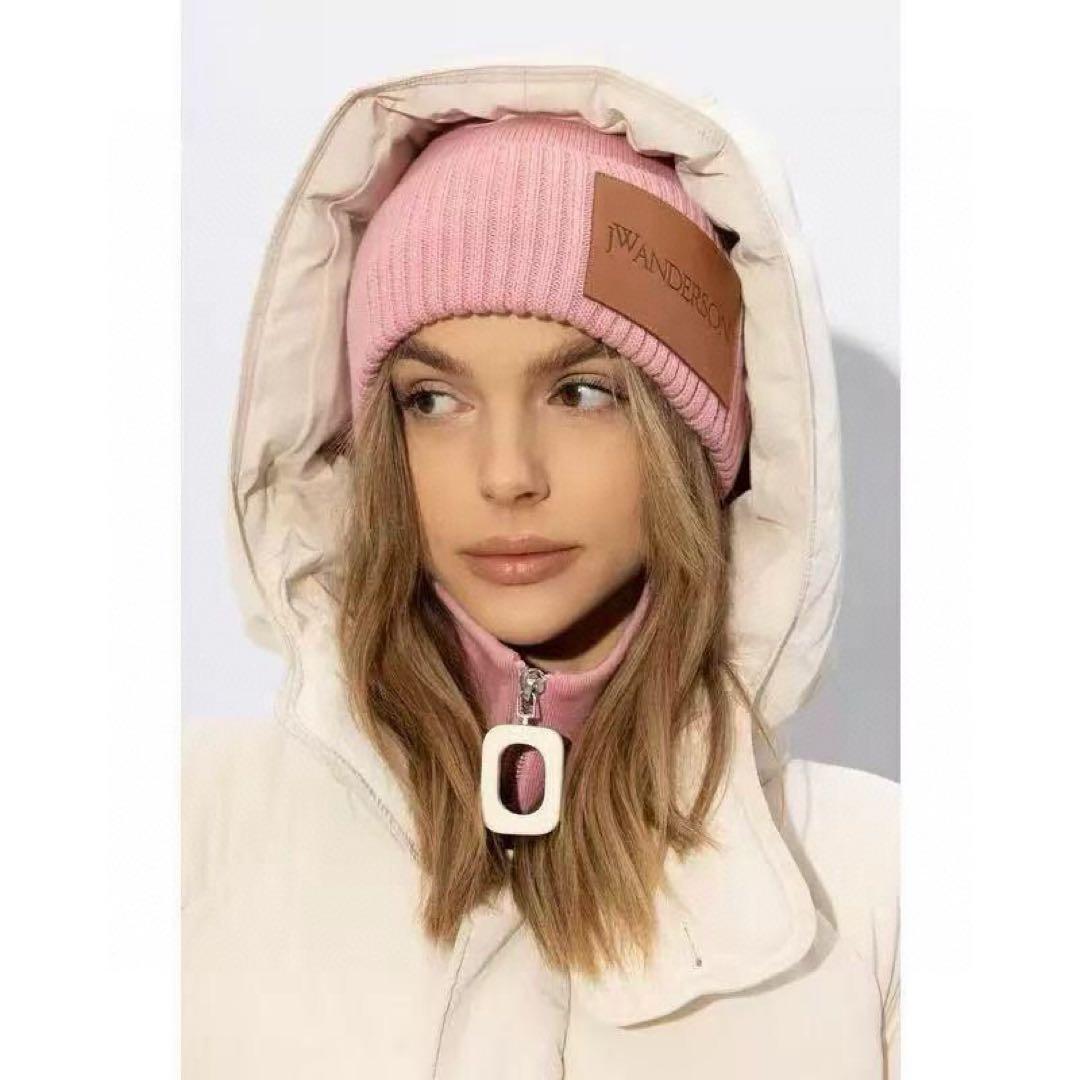 新品未使用JW ANDERSON ピンク ニット帽