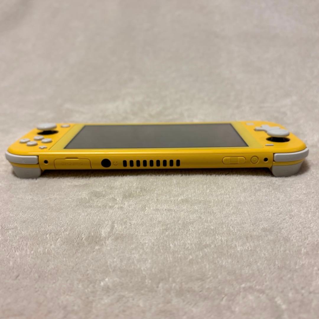 美品 動作確認済 ニンテンドー Switch Lite イエロー 本体 充電器付