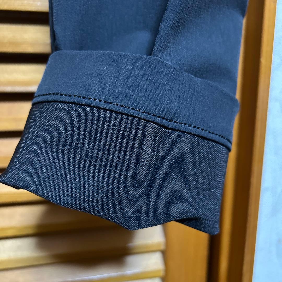 デサントパンツ　ストレッチ　ブラック