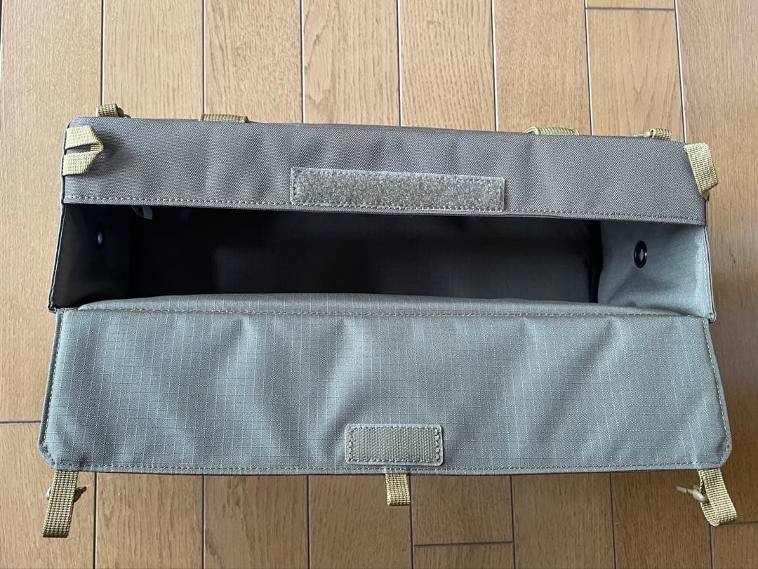 ヘリノックス Helinox テーブルサイドストレージS コヨーテ　おまけ