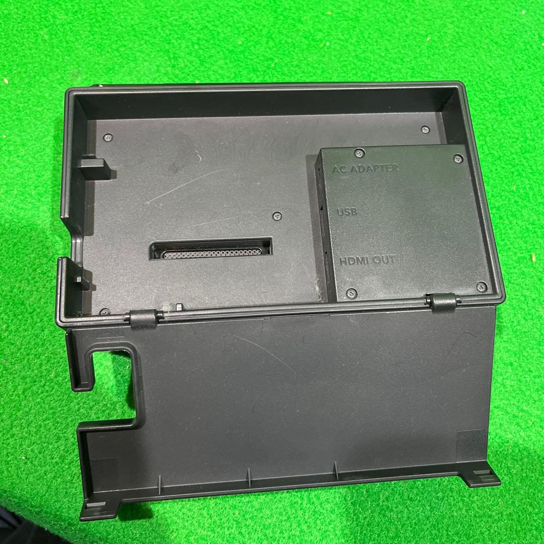 Nintendo Switch 本体のみ　ドッグ付き