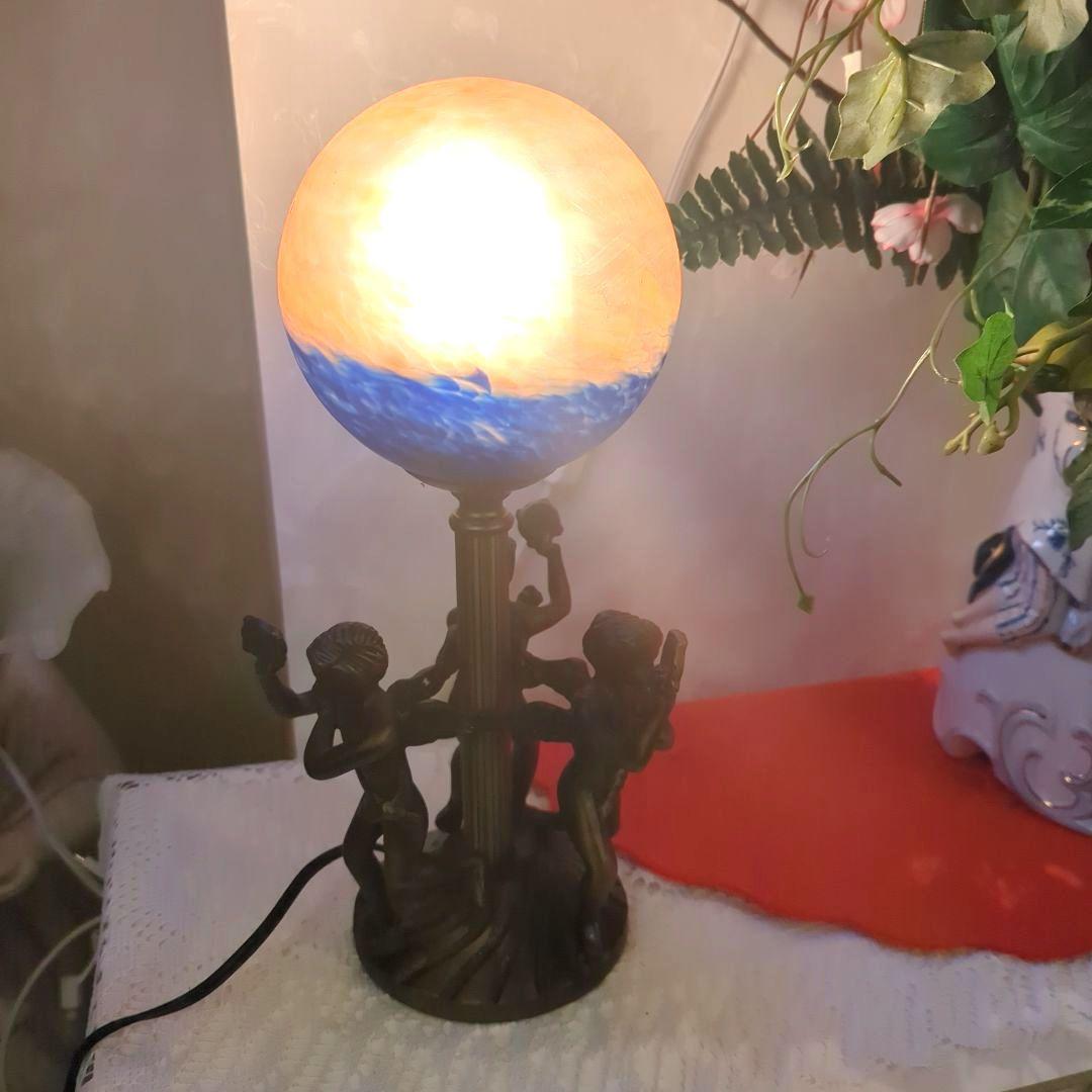 お値下げしました！イタリア購入　豪華ランプ美しい天使たちと演奏会　希少品