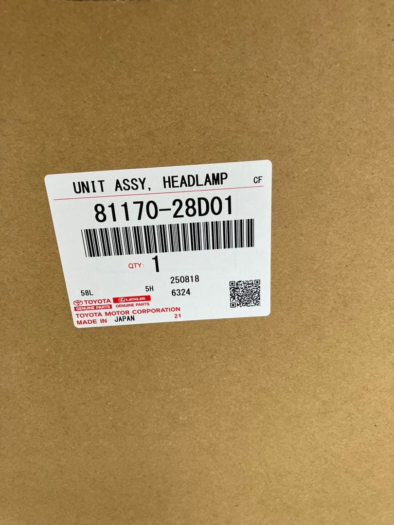 左側ヘッドライト 未使用 クリアレンズ