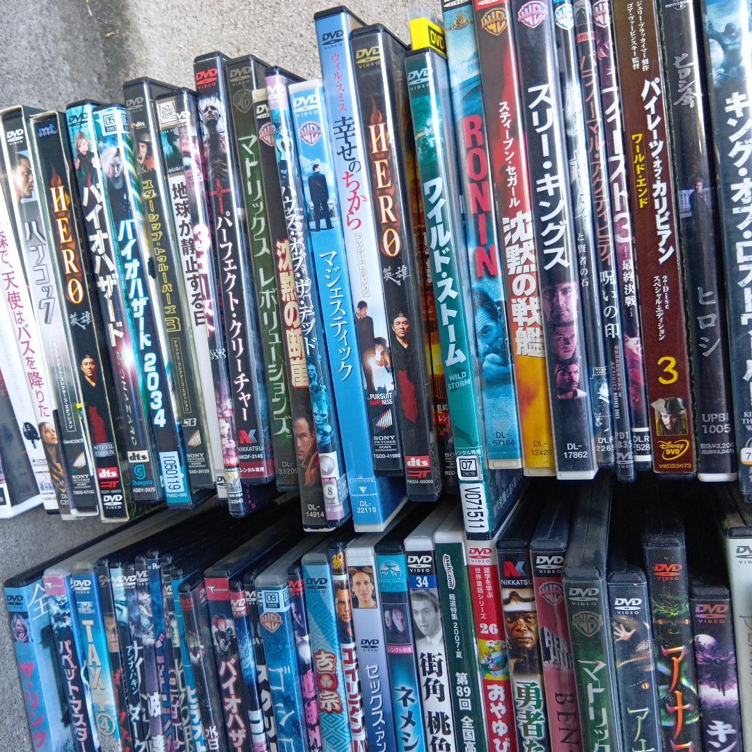 送料着払い　大量　多様なジャンルのDVDコレクション