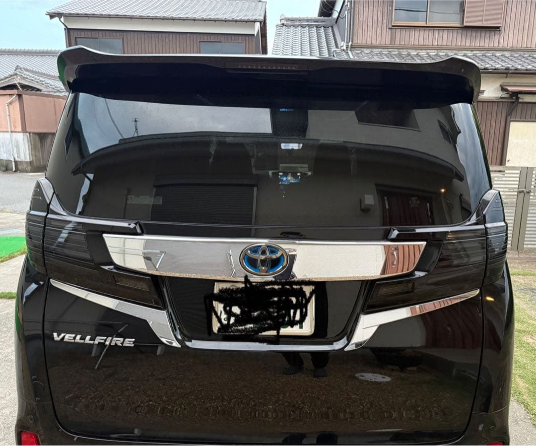 VELLFIRE 30系前期　ヴァレンティテールランプ