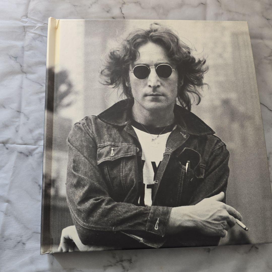 LENNON legend ジョン・レノン 洋書 写真集 CD付 メモラビリア