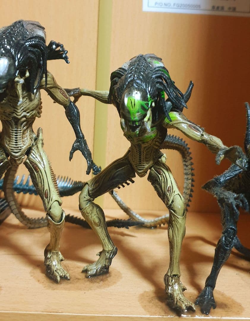Hiya toys エイリアンセット