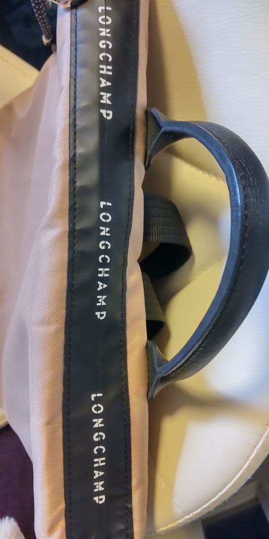 LONGCHAMPベージュ ピンクリュック最終価格でお願いいたします