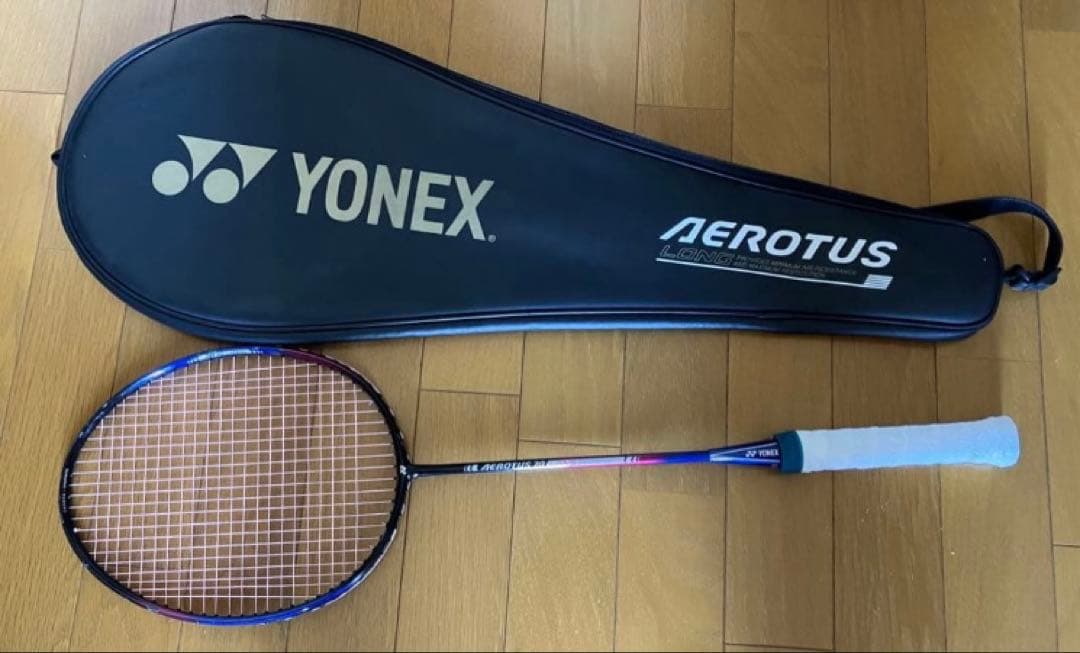 YONEX AEROTUS 70 LONG バドミントンラケット　ヨネックス