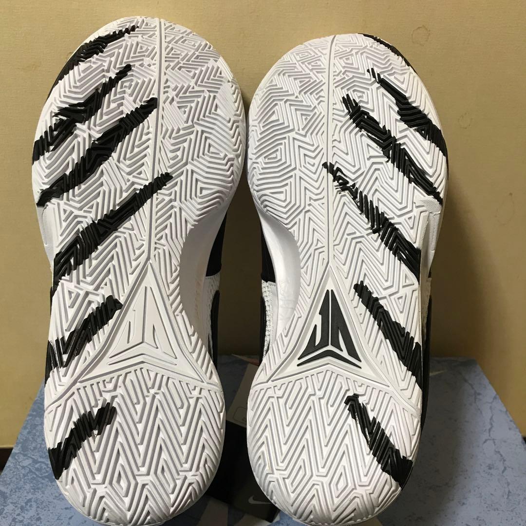 NIKE JA1EP モラント
