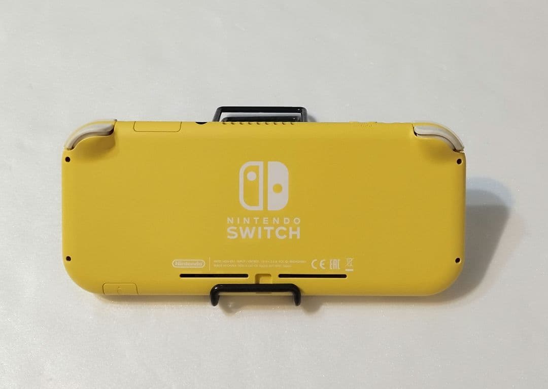 NintendoSwitchライトイエロー3/21