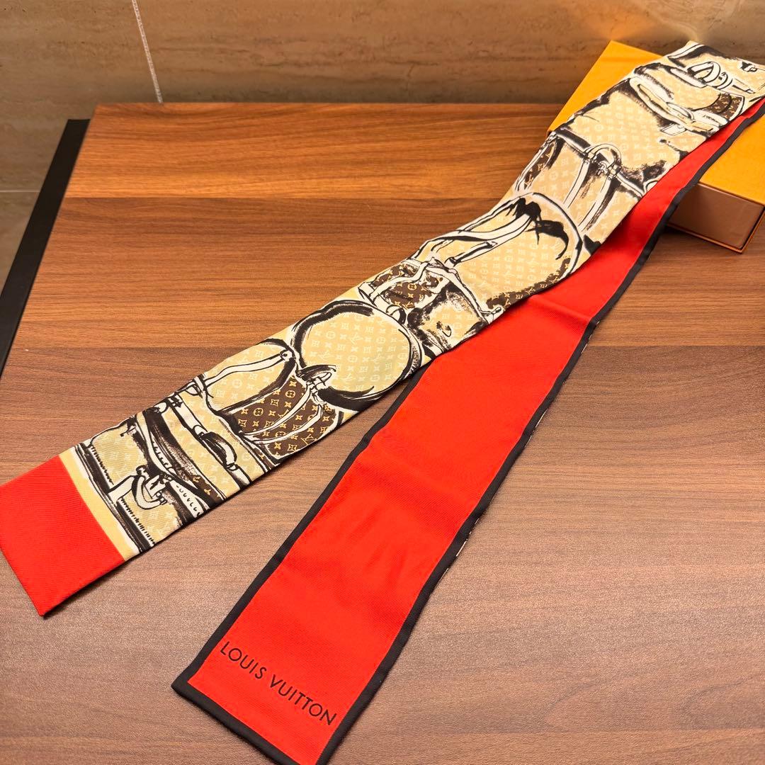 LOUIS VUITTON ルイヴィトン バンドー トランク シルクスカーフ