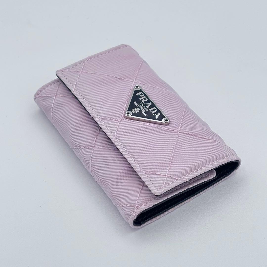 PRADA キルティング キーケース 正規品　6連キーケース 可愛い系
