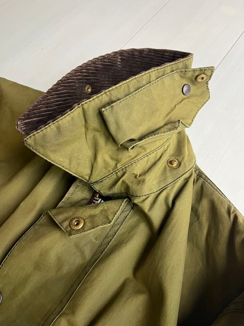 Barbour Border コート Lサイズ セージ　オイル抜き