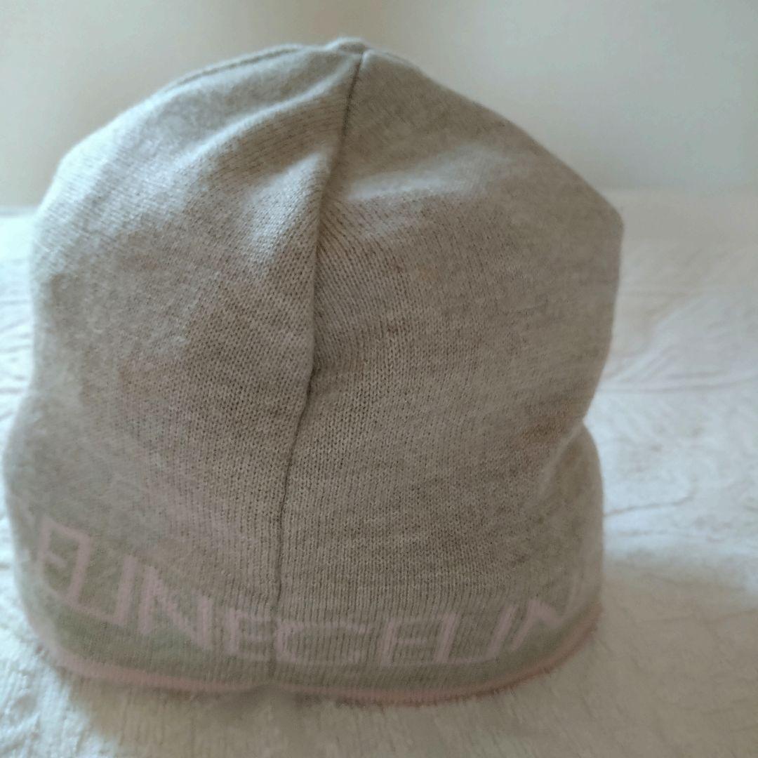 CELINEグレー ニット帽 ロゴ入り