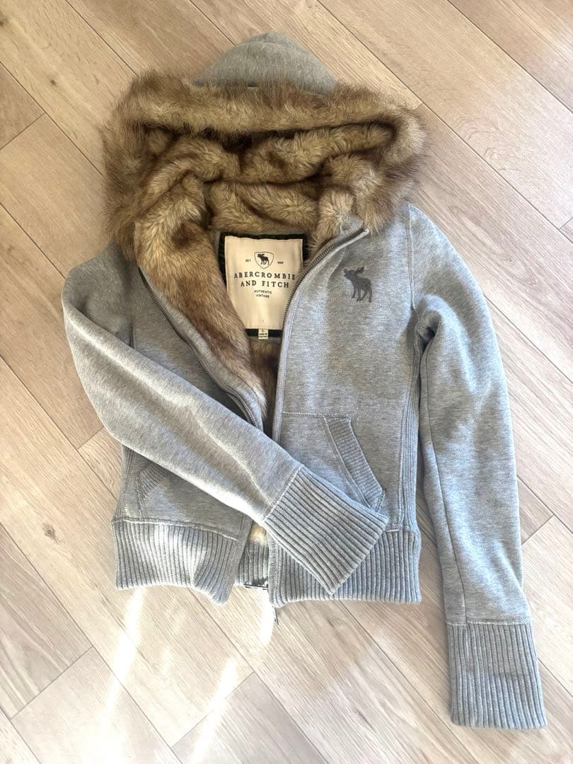 Abercrombie&Fitch ファーパーカー