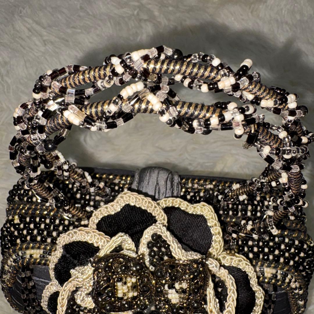 美品　MARY FRANCES メアリーフランシス パーティーバッグ
