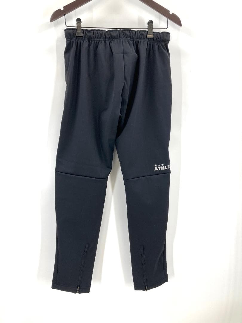 未使用品　ATHLETA トレーニングウェア　 ジャケットL、ズボンMサイズ
