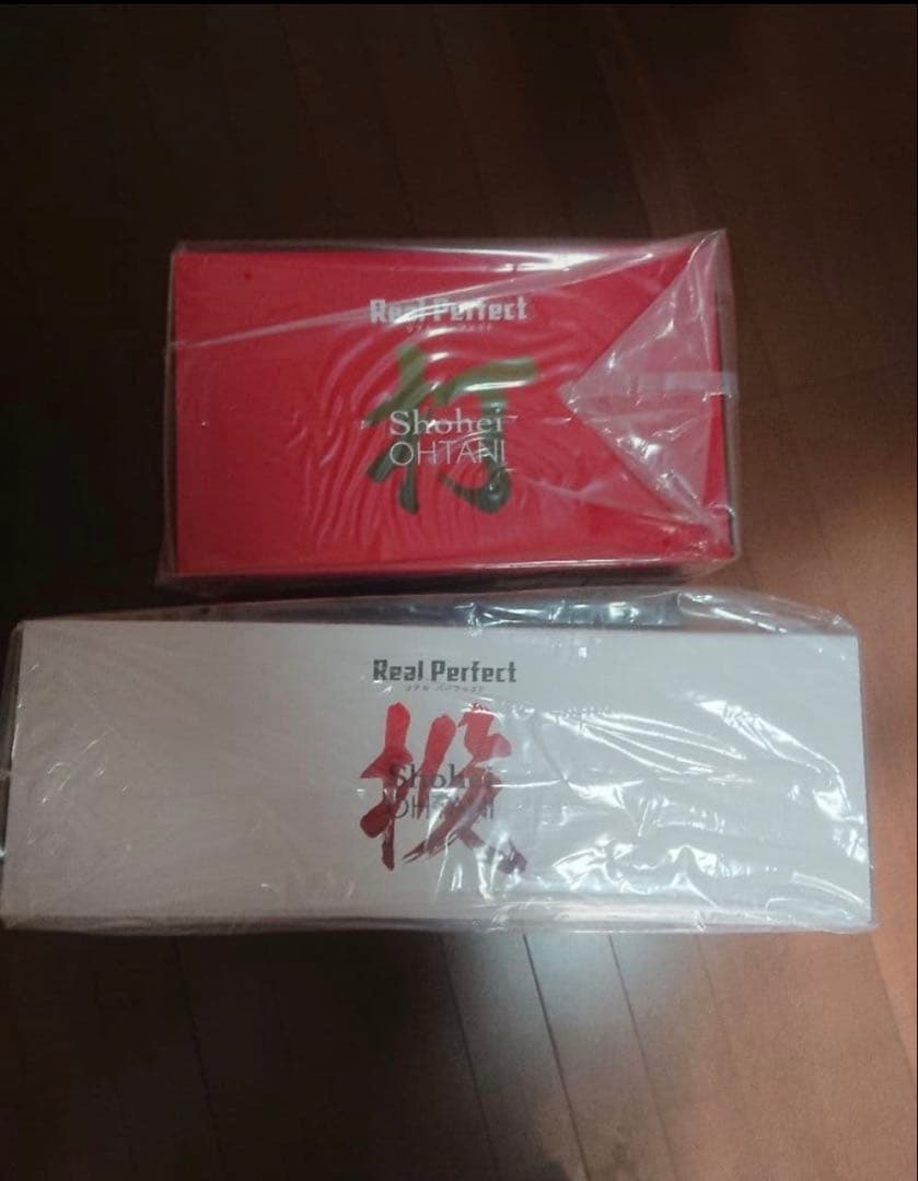 大谷翔平プレミアムフィギュア「投」「打」２体セット 限定特典付き