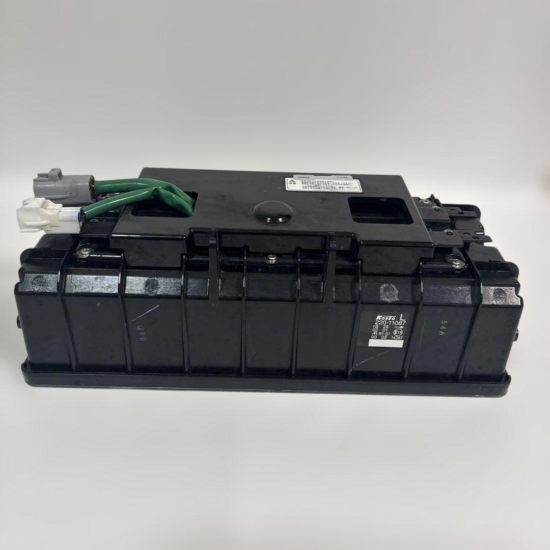 【27】小糸　トラック用 4t 10t ノーマルタイプ（助手席側）左