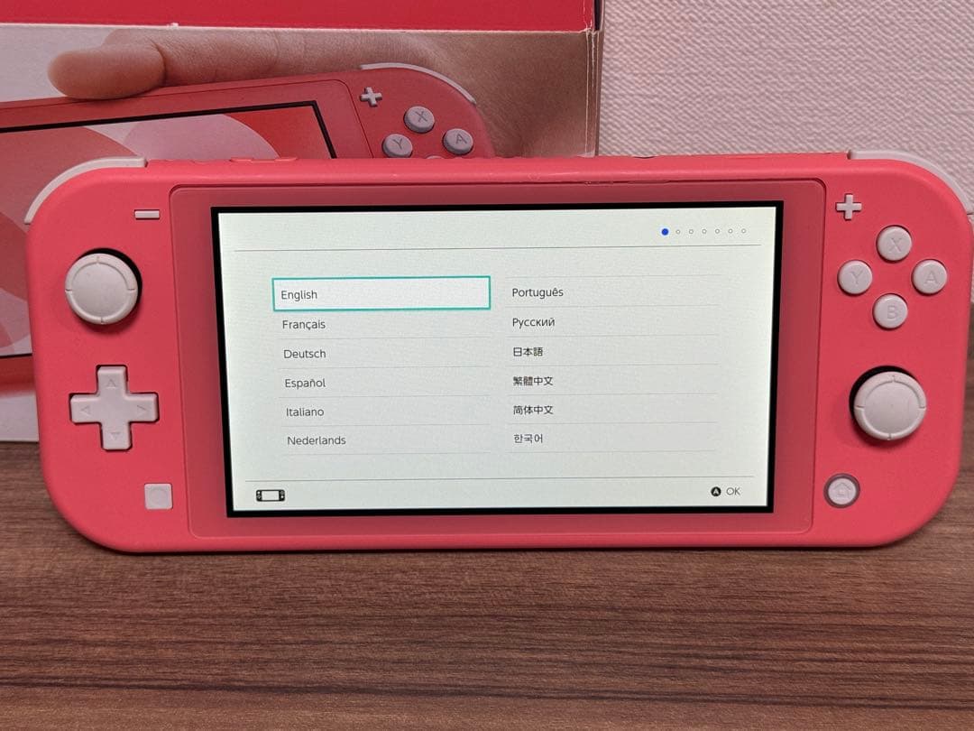 Switch lite コーラル　本体