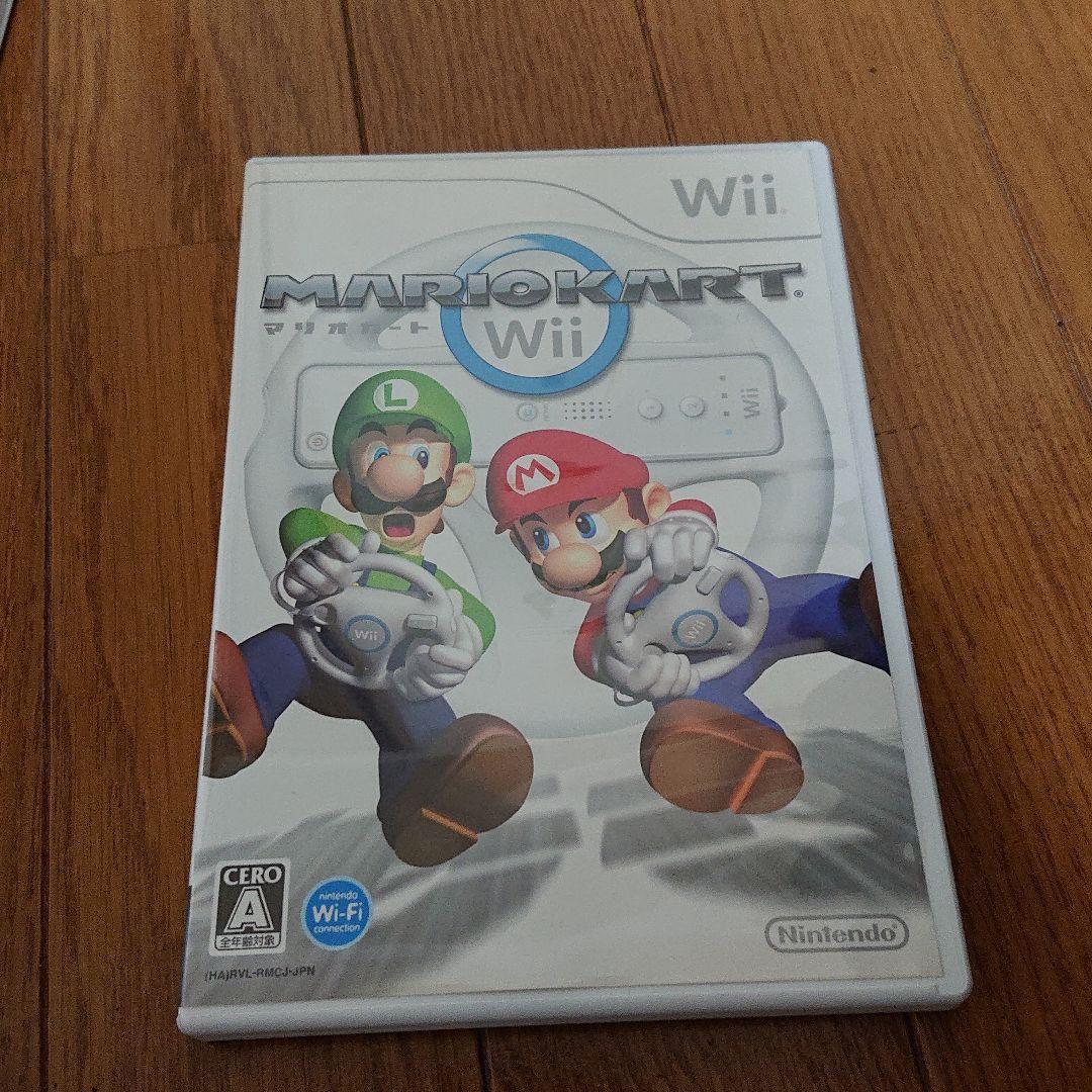 wii本体、ゲームソフト4つ