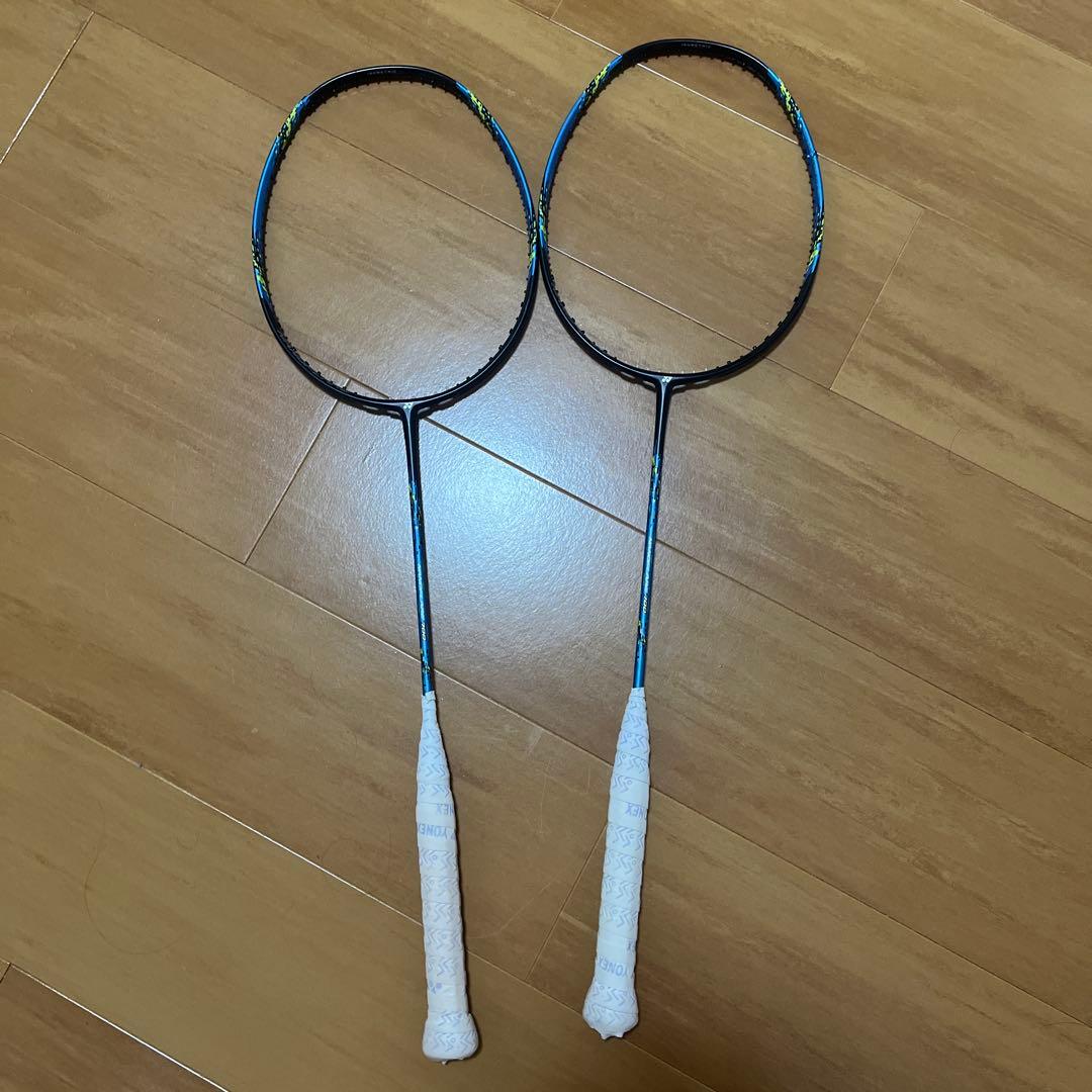 ナノフレア700 ジャンク品　バドミントン
