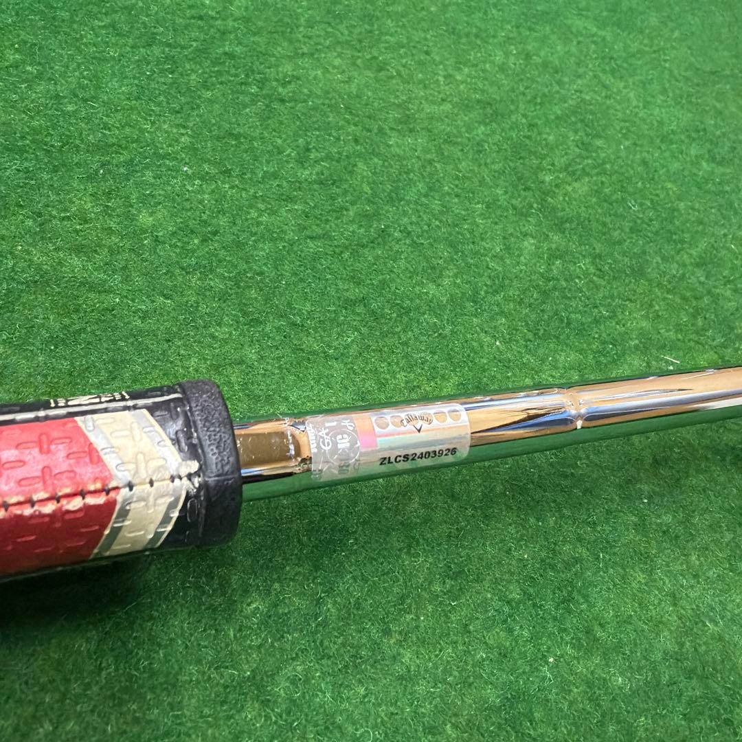 ODYSSEY oworks V-LINE FANG CH パター レッド