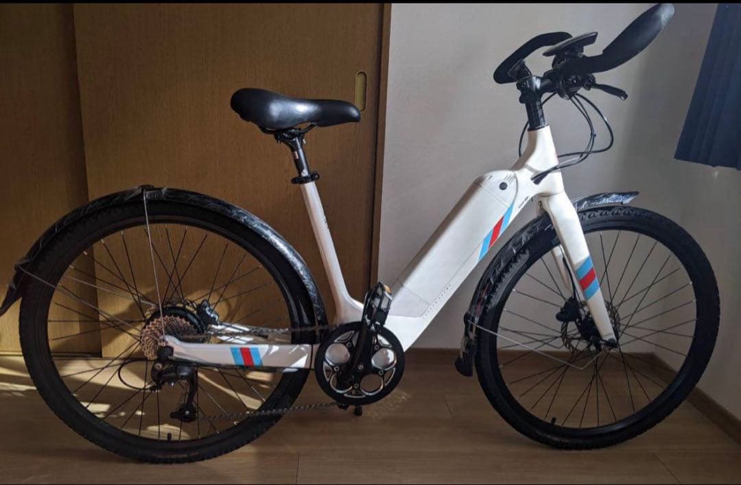 フルカーボン　電動アシストスポーツバイク自転車 26インチ車重13kg