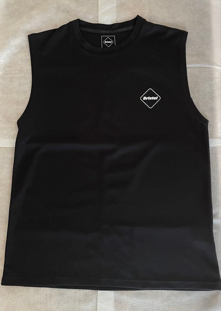 FCRB（ブリストル）NO SLEEVE TRAINING TOP 黒色 S